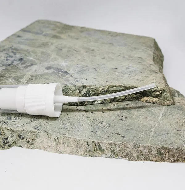 atomizer-delikatna-mgielka-do-dozowania-olejkow-eterycznych-zielony-detox